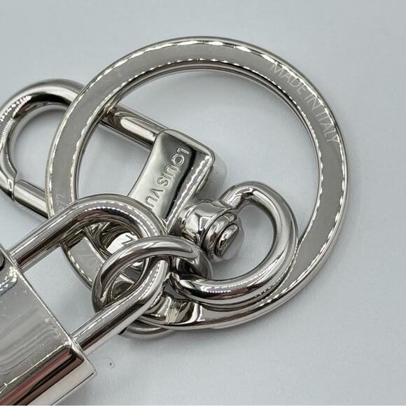 Louis Vuitton LV Padlock Dragonne Black Leather Key Holder Bag Charm Unisex - Picture 2 of 8